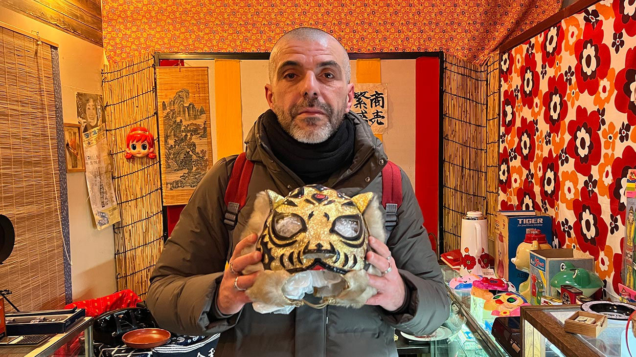 Takayama 